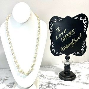 avon vintage pearl & crystal bead necklace